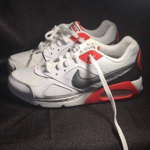 Nike Air Max 90s men’s 8.5